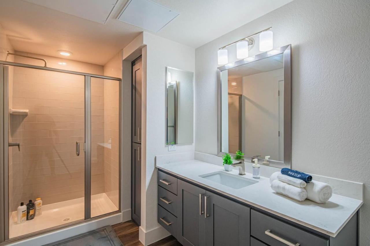 Apartment Modern 1br Kierland Commons, Tpc Golf, Pool, Gym, W-d Scottsdale