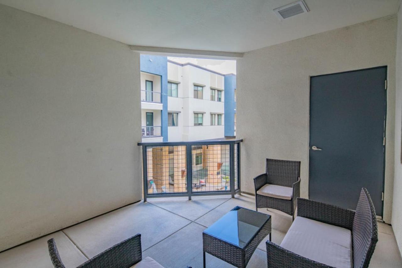 Cozy 1br Kierland Commons, Tpc Golf, Pool, Gym, W-d Apartment Scottsdale