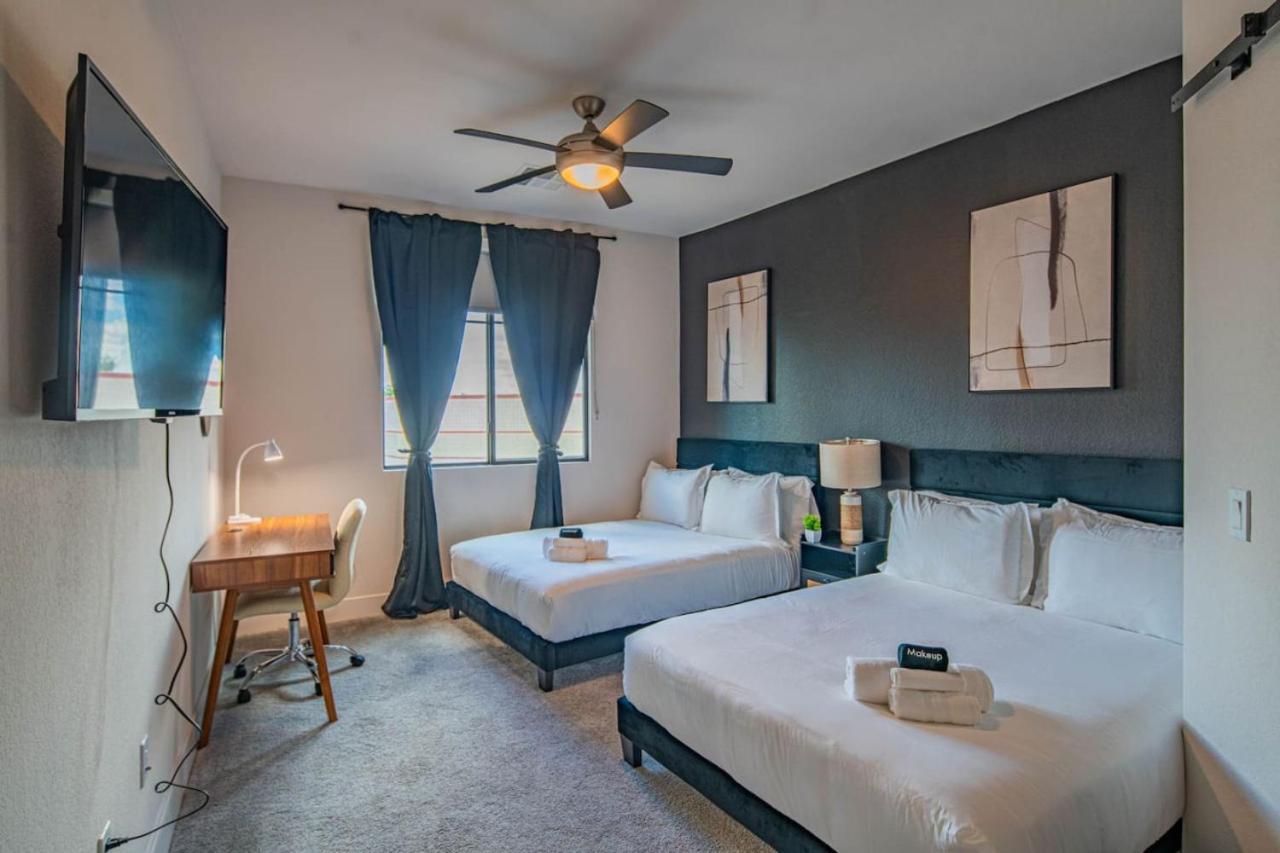 Apartment Stunning 2br Kierland Common, Tpc Golf, Pool, Gym, W-d