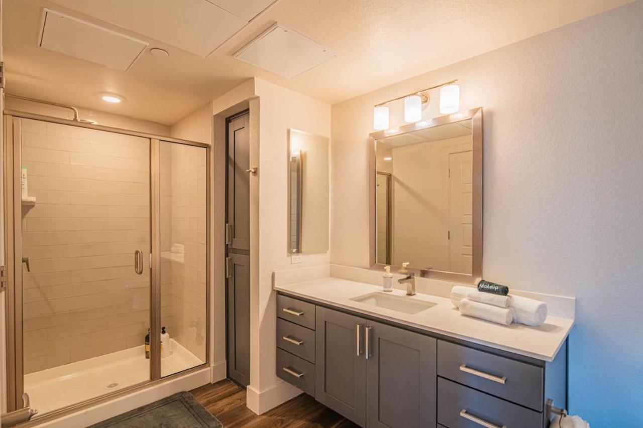 Serene 1br Kierland Commons, Tpc Golf, Pool, Gym, W-d * Scottsdale