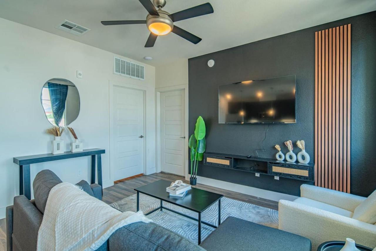 Apartment Serene 1br Kierland Commons, Tpc Golf, Pool, Gym, W-d