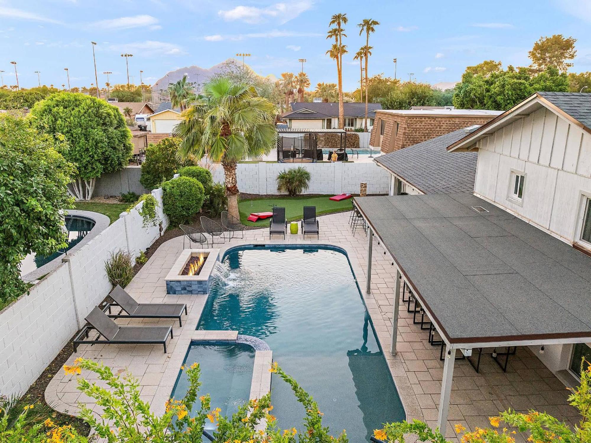 Holiday home Pool Ping Pong Pool Table Arcade Corn Hole Scottsdale