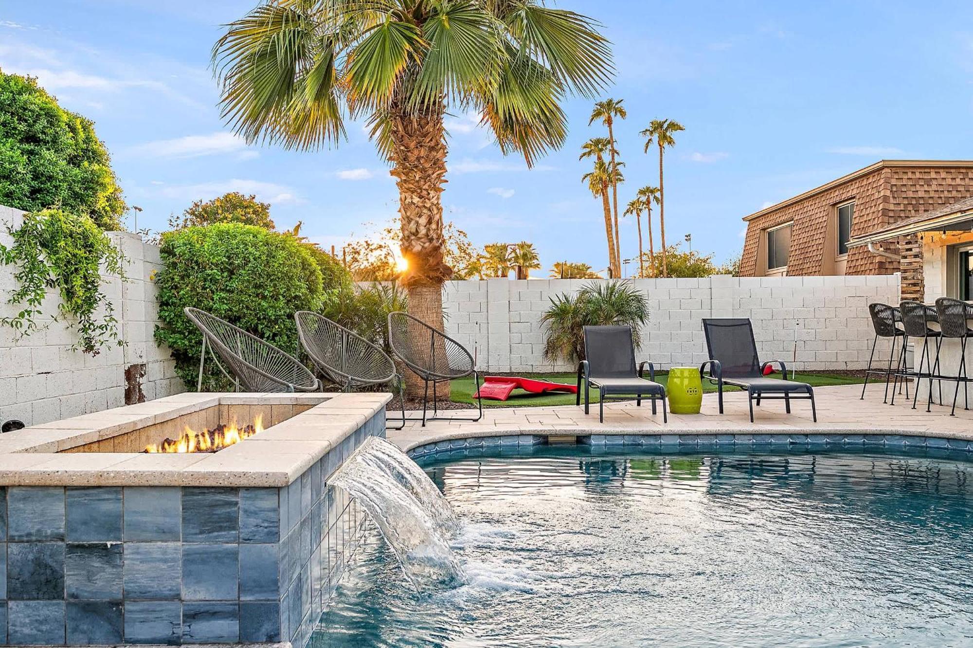 Holiday home Pool Ping Pong Pool Table Arcade Corn Hole