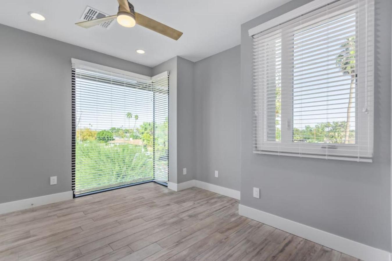 Miller Square 1005 Holiday home
