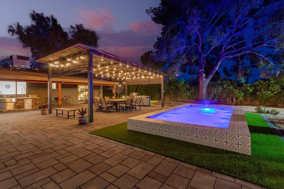 Davenport - Scottsdale's Largest Hot Tub - Sportcourt Holiday home *