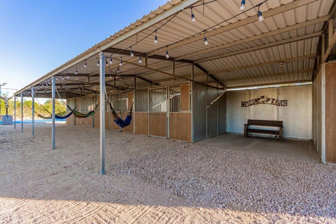 Davenport - Scottsdale's Largest Hot Tub - Sportcourt Scottsdale