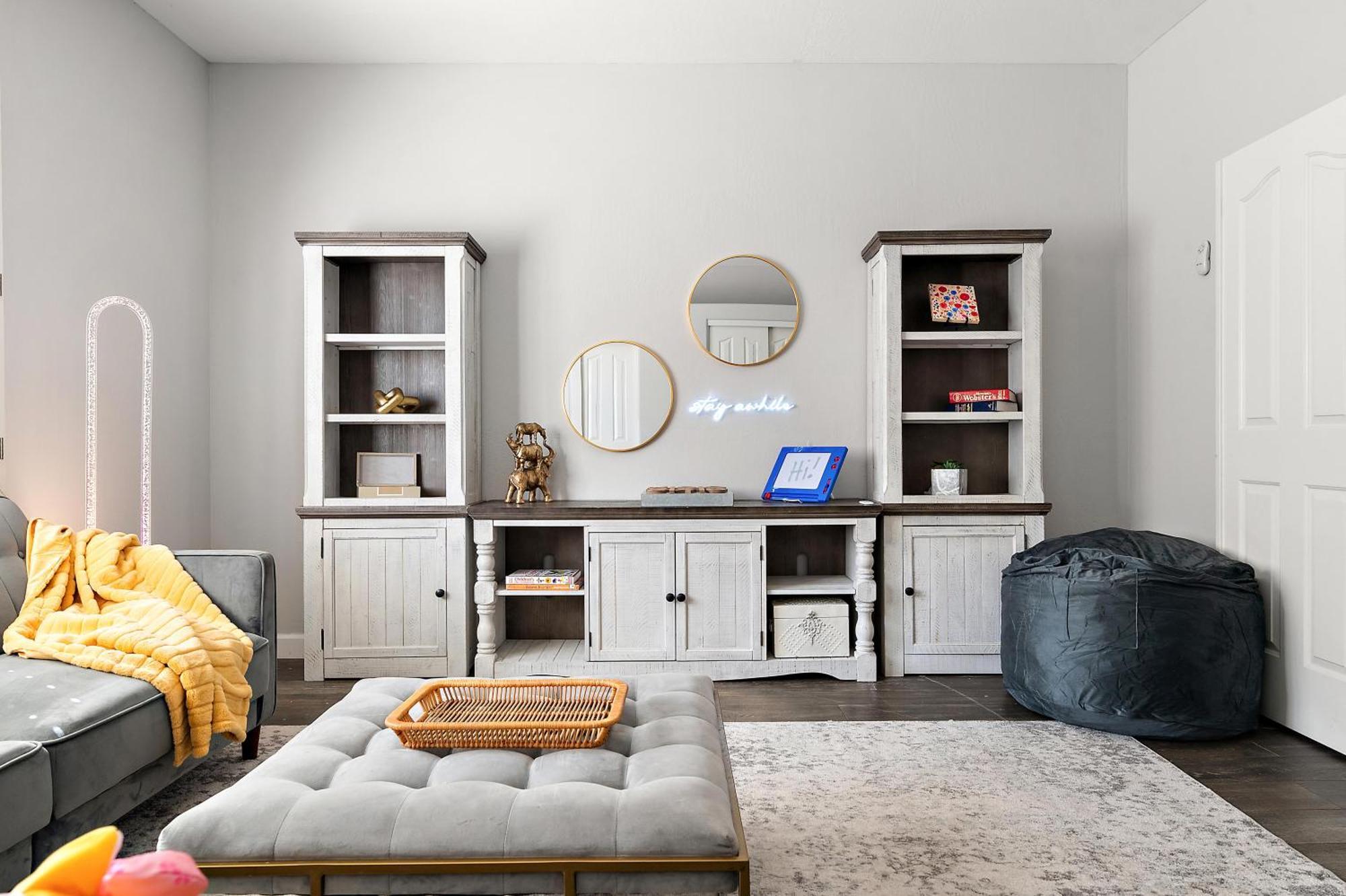 Holiday home Elegant Desert Retreat With Private Pool, Hot Tub, Game Room, And Family-friendly Amenities Scottsdale