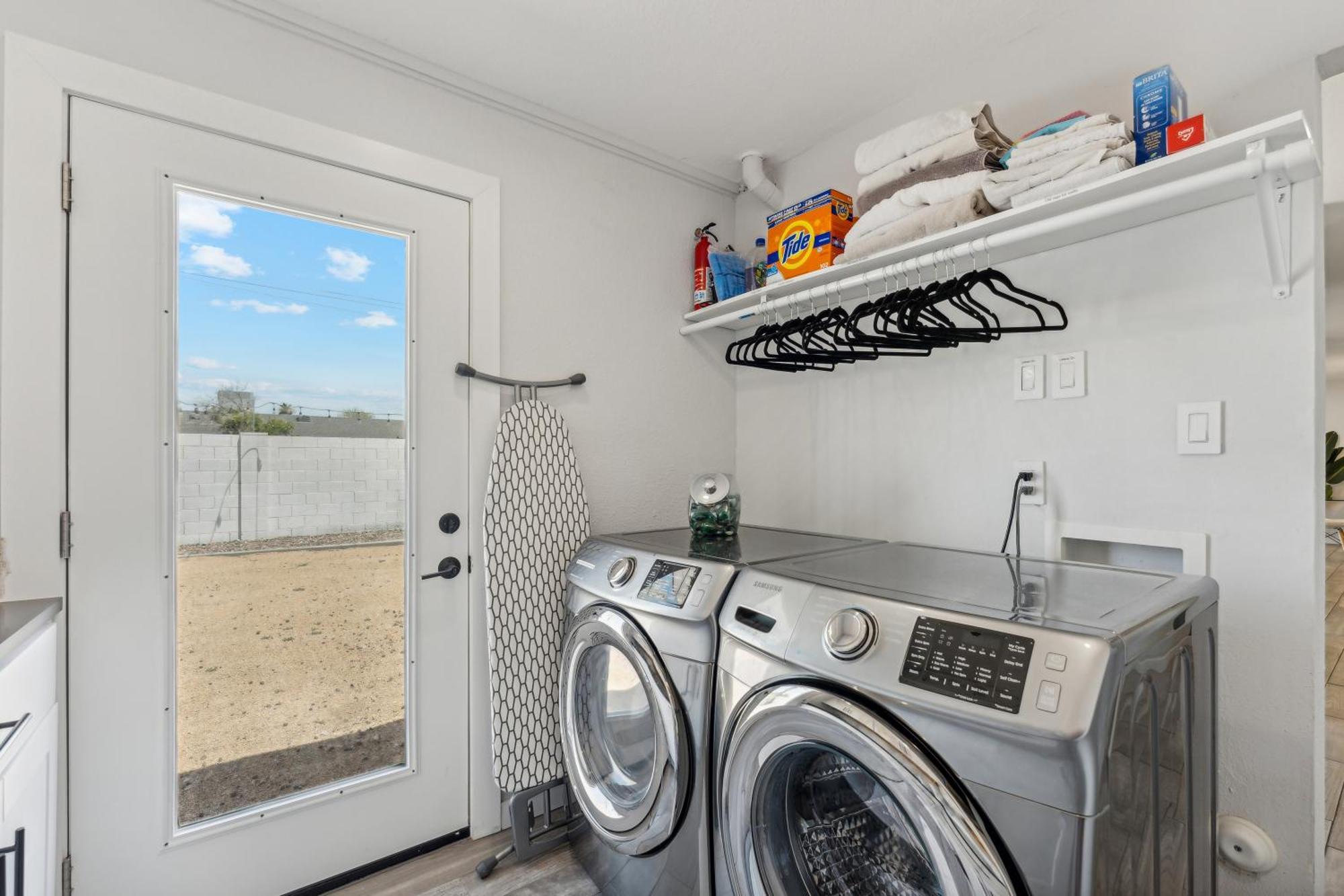 Desert Oasis 2 King Beds 5min To Old Town Holiday home