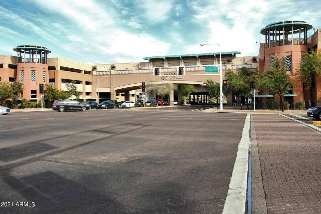Dos Cacti Outdoor Oasis, Heated Pool, Spa, Bikes, Ev, Bbq Scottsdale