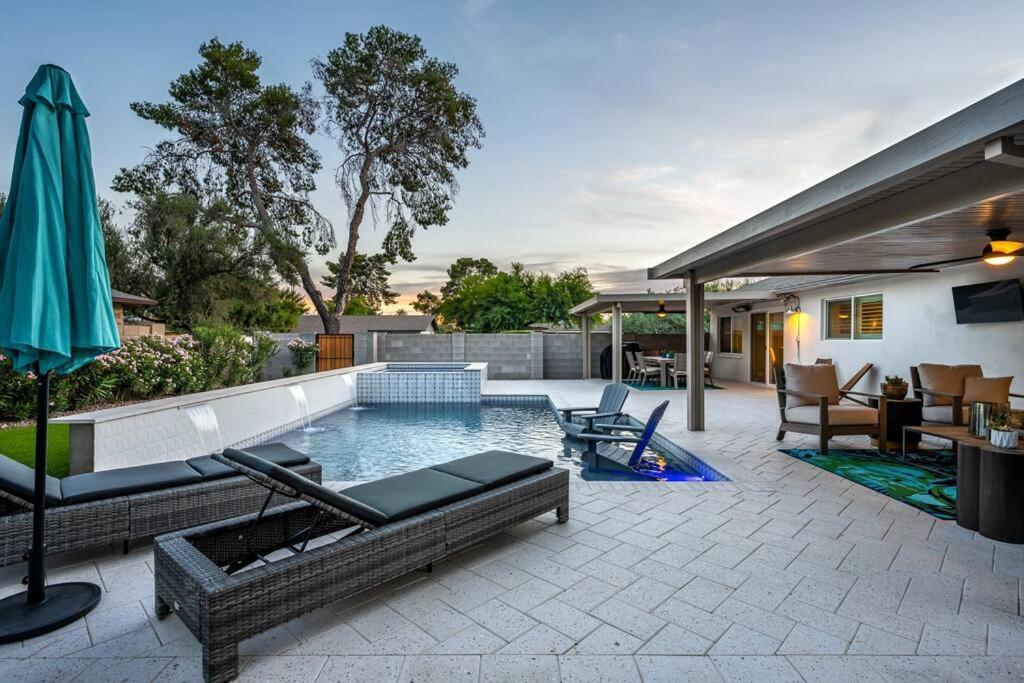 Dos Cacti Outdoor Oasis, Heated Pool, Spa, Bikes, Ev, Bbq Holiday home Scottsdale