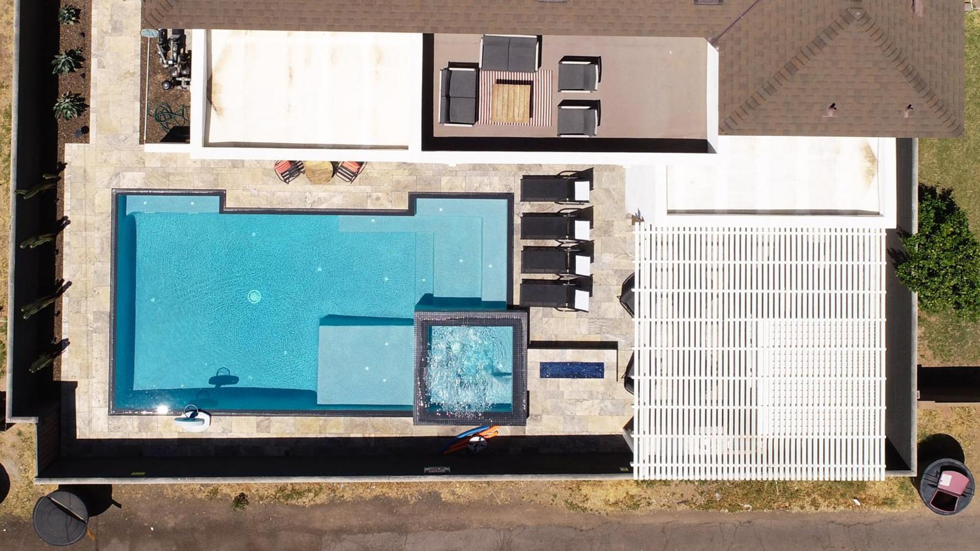 Desert Sky Luxury Pool & Walk To Old Town! *