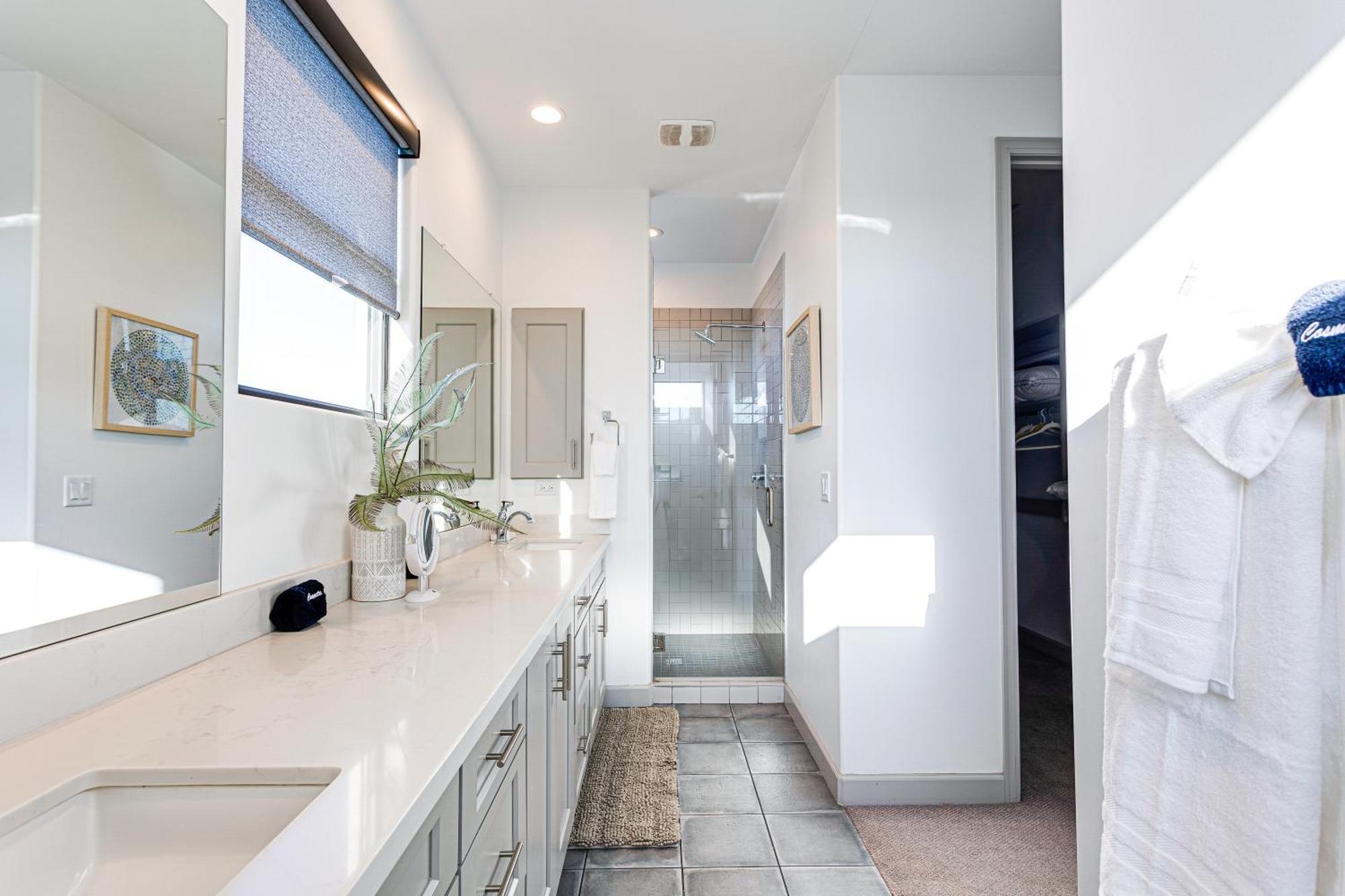 Holiday home Desert Sky Luxury Pool & Walk To Old Town! *