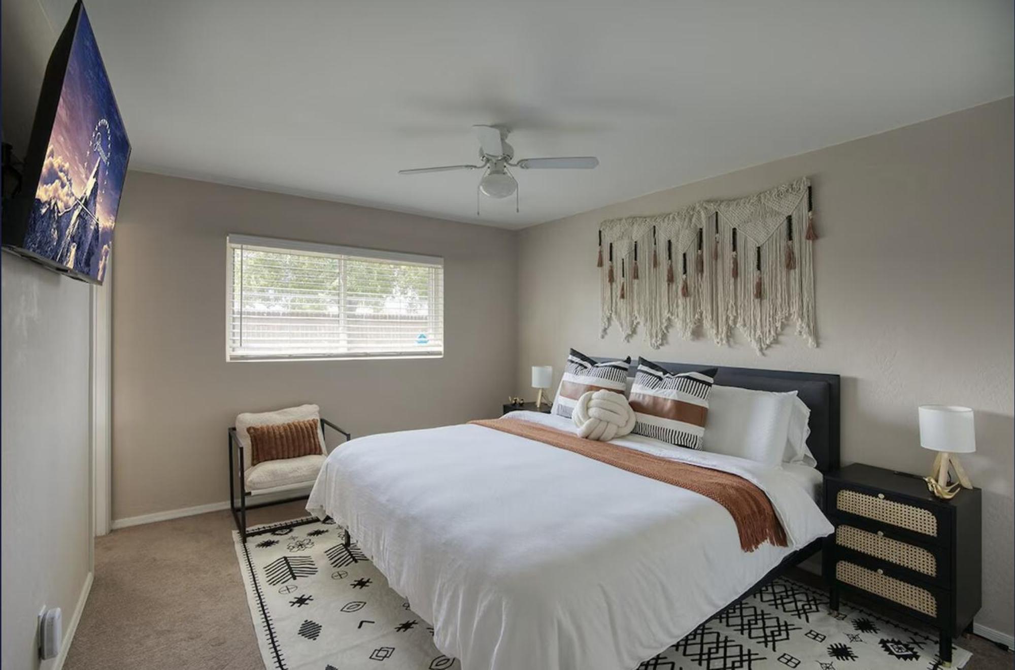 Old Town - Pool, Golf, And Fire Pit Holiday home Scottsdale