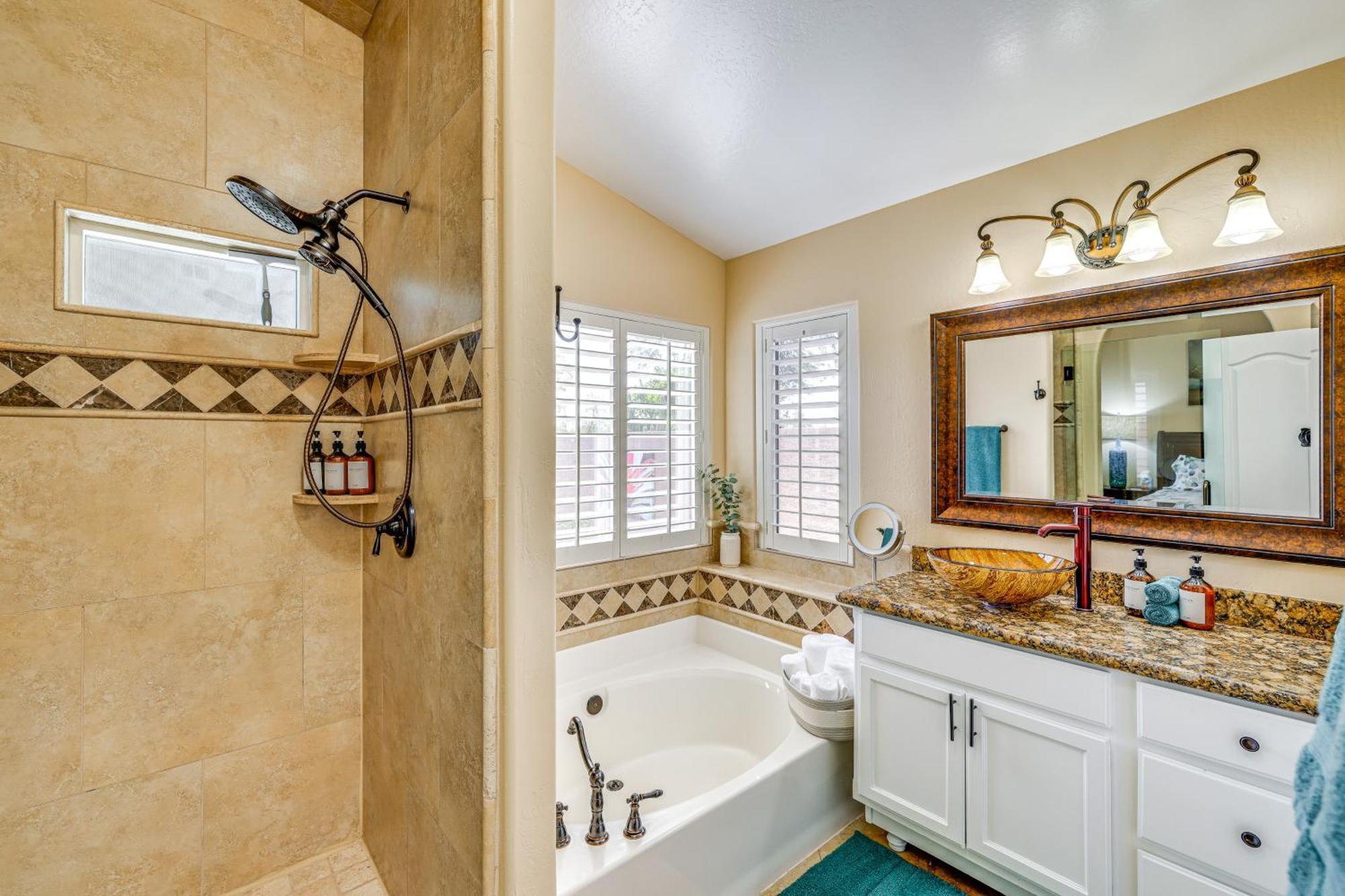 Holiday home With Heated Pool Near Hikes, Venues Scottsdale