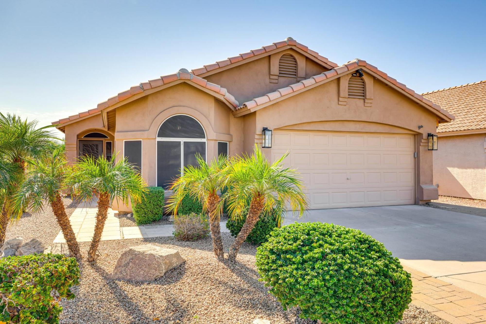 With Heated Pool Near Hikes, Venues Holiday home Scottsdale