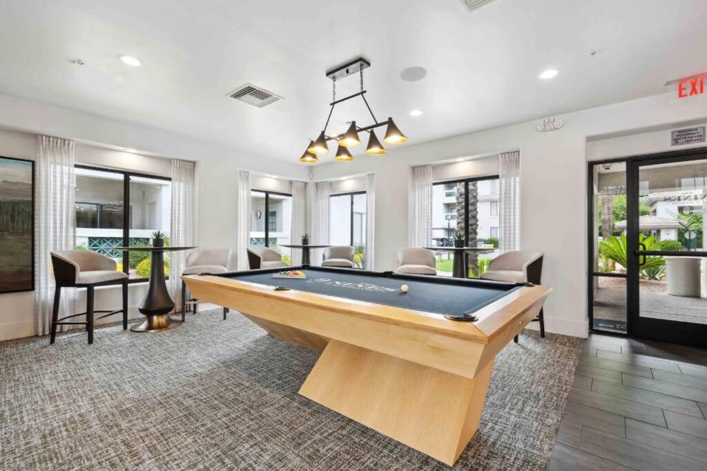 Upper Deck - Golf View - Queenbd N302 Scottsdale