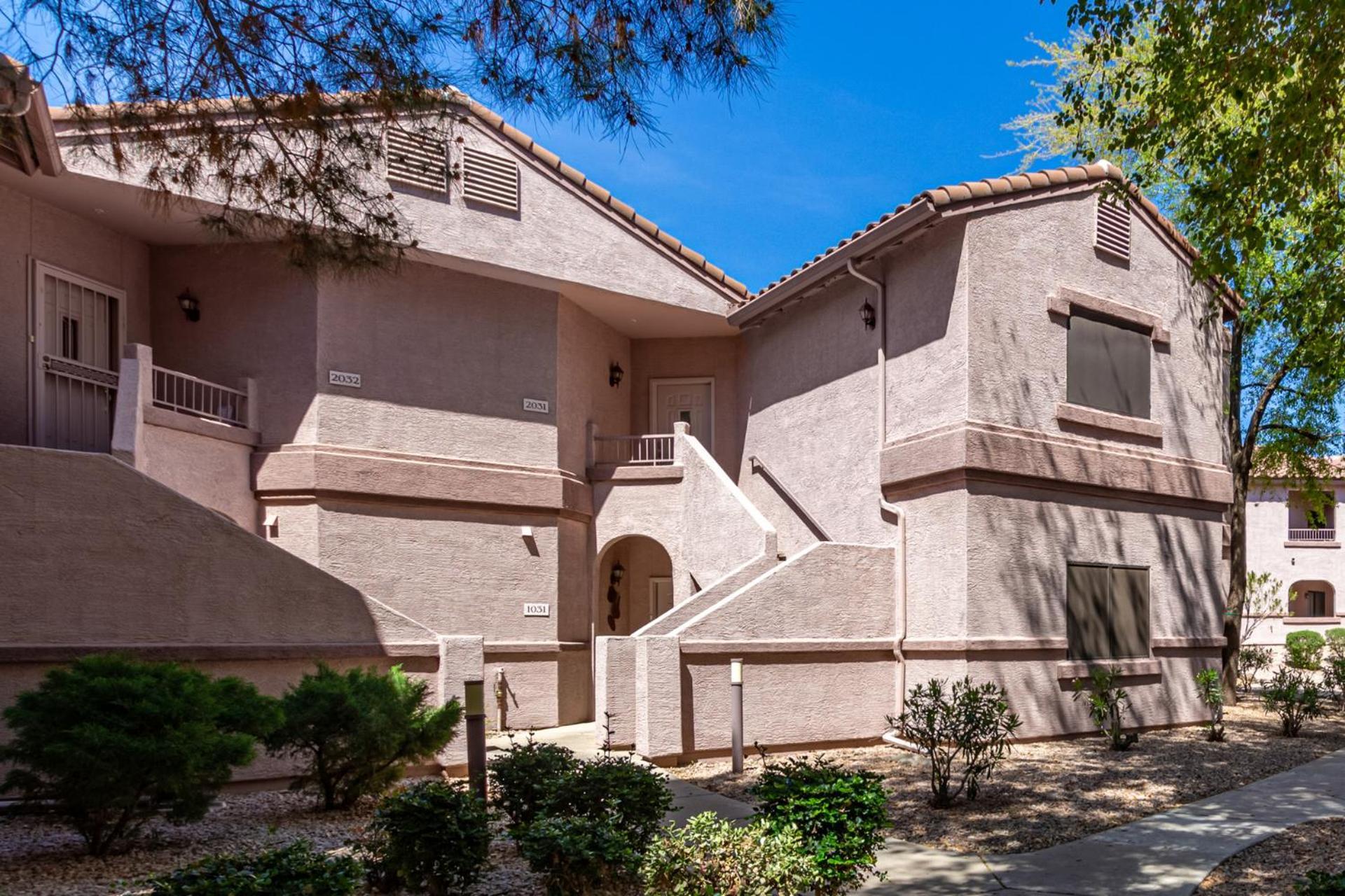 Stunning 3 Bedroom In The Heart Of *