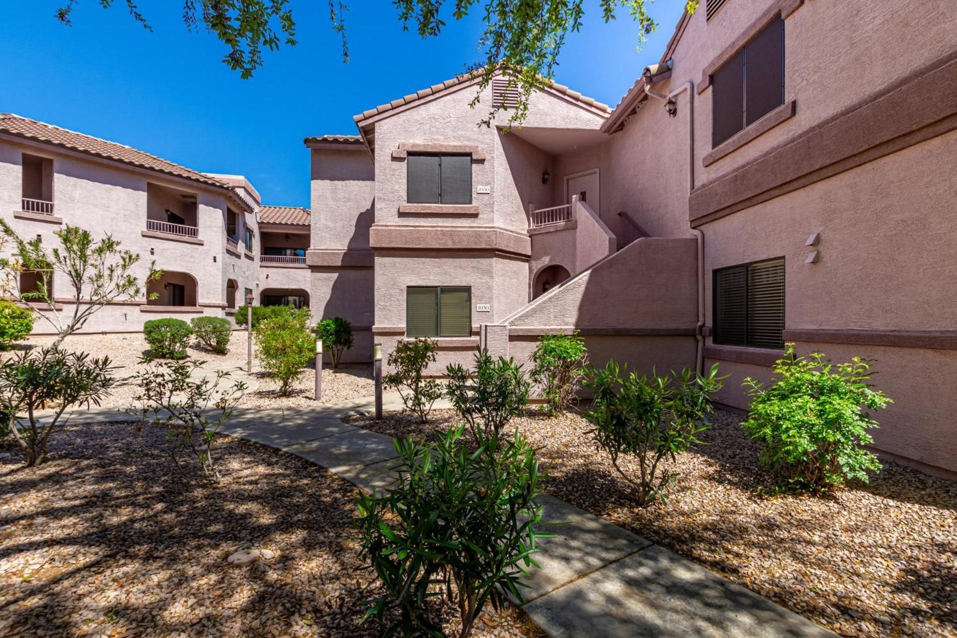 Stunning 3 Bedroom In The Heart Of Apartment Scottsdale