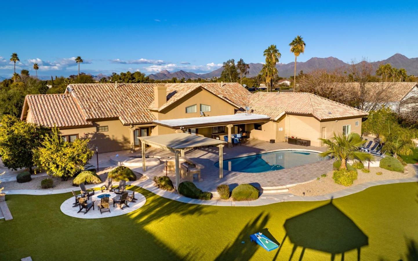 Holiday home Kids Package I Playground I Heated Pool I I Scottsdale