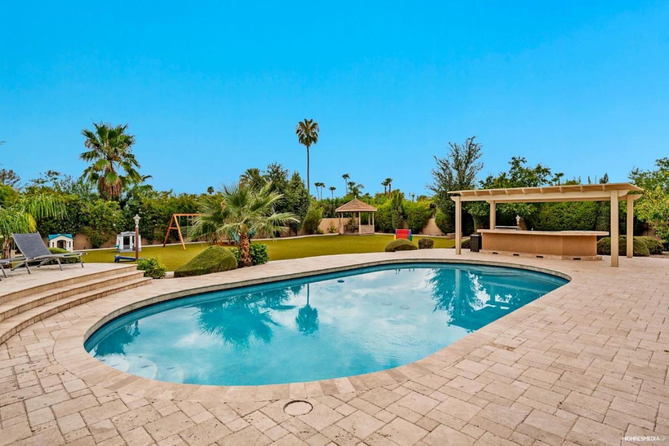 Kids Package I Playground I Heated Pool I I Holiday home