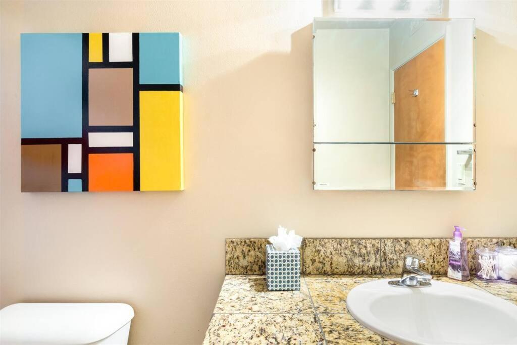 Mid Century Modern Near Old Town, Pool & Bbq * Scottsdale