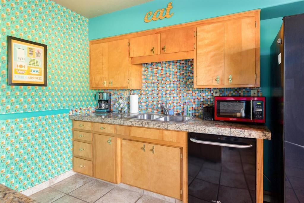 Holiday home Mid Century Modern Near Old Town, Pool & Bbq