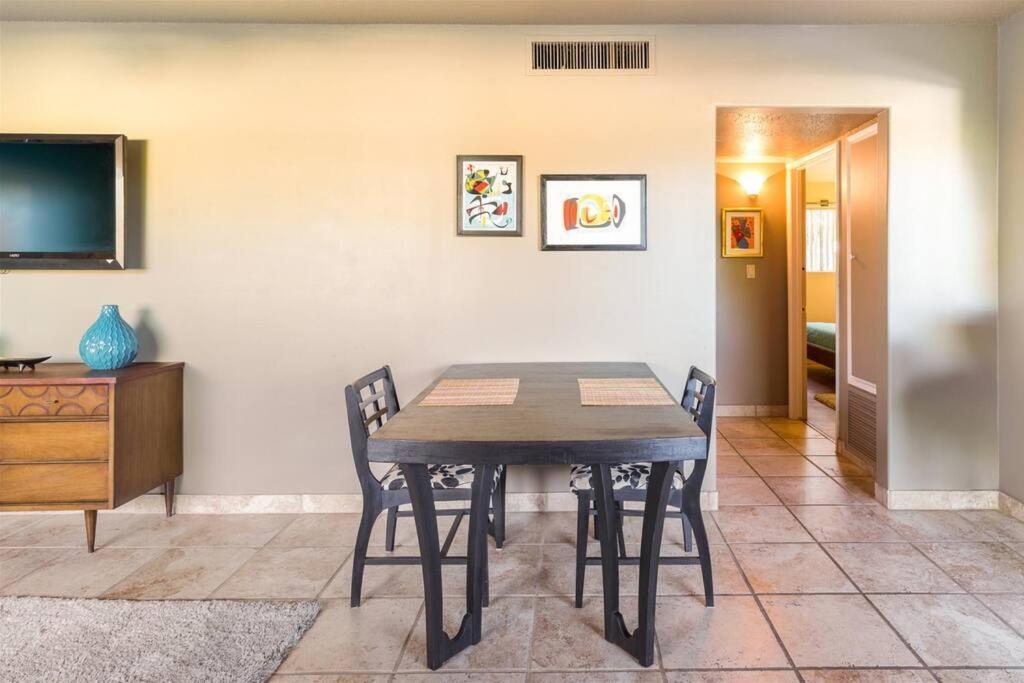 Holiday home Mid Century Modern Near Old Town, Pool & Bbq *