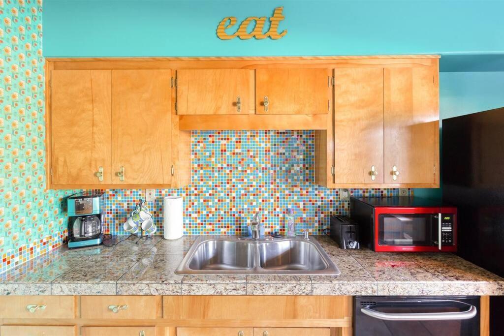 Holiday home Mid Century Modern Near Old Town, Pool & Bbq