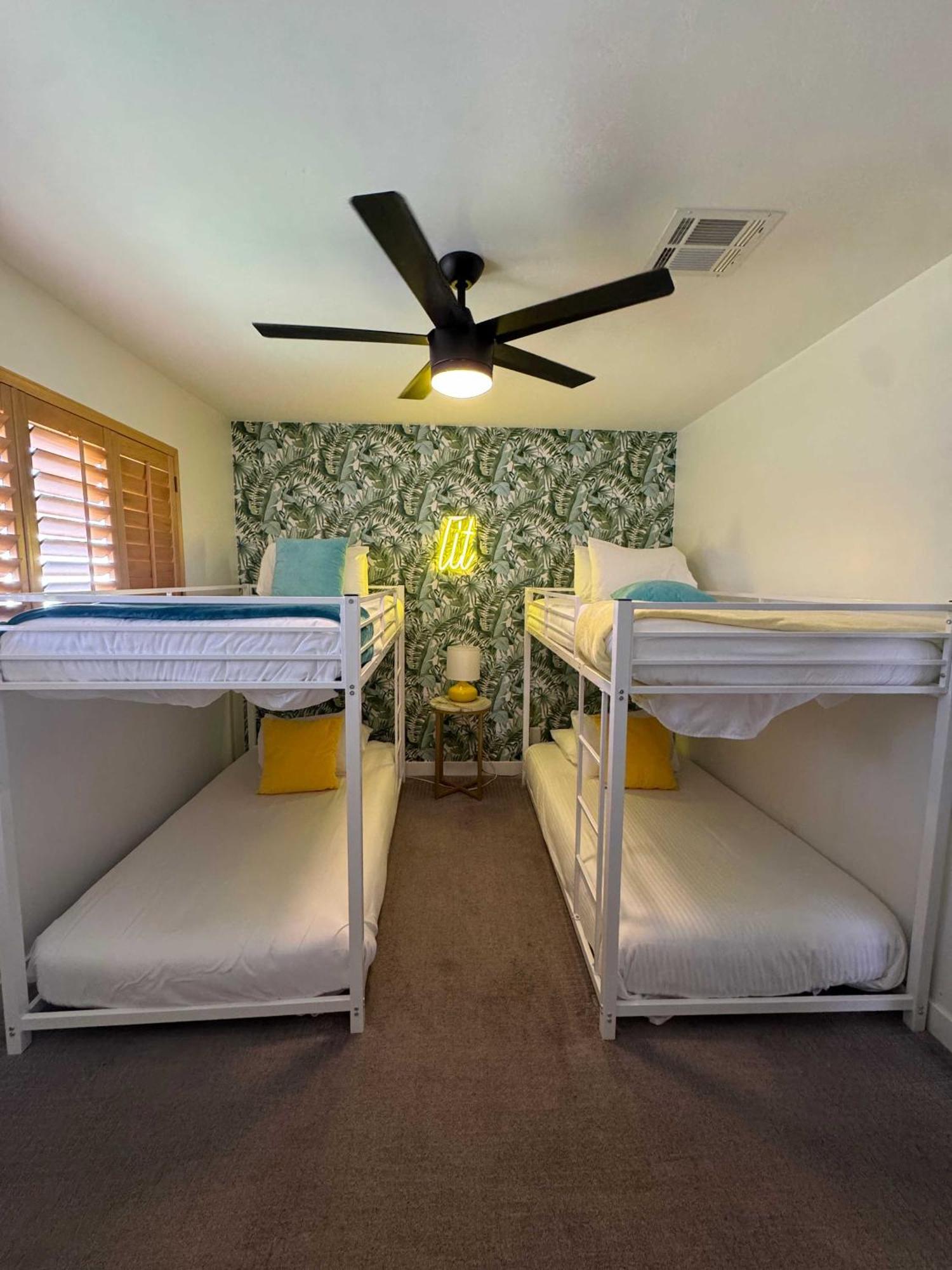 Oasis By Club - New Holiday home Scottsdale