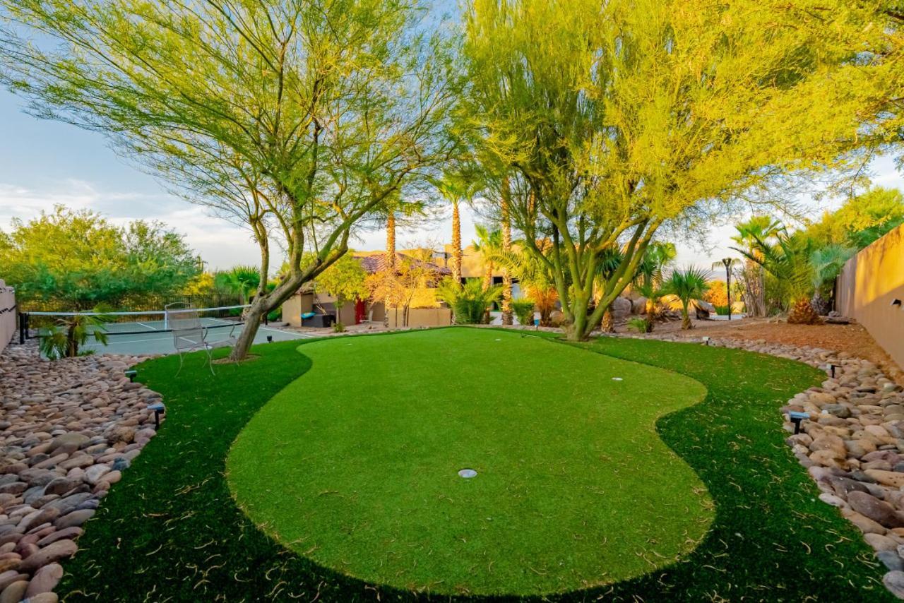 Amazing Views - Pickleball - Golf - Sleeps 25 Villa *