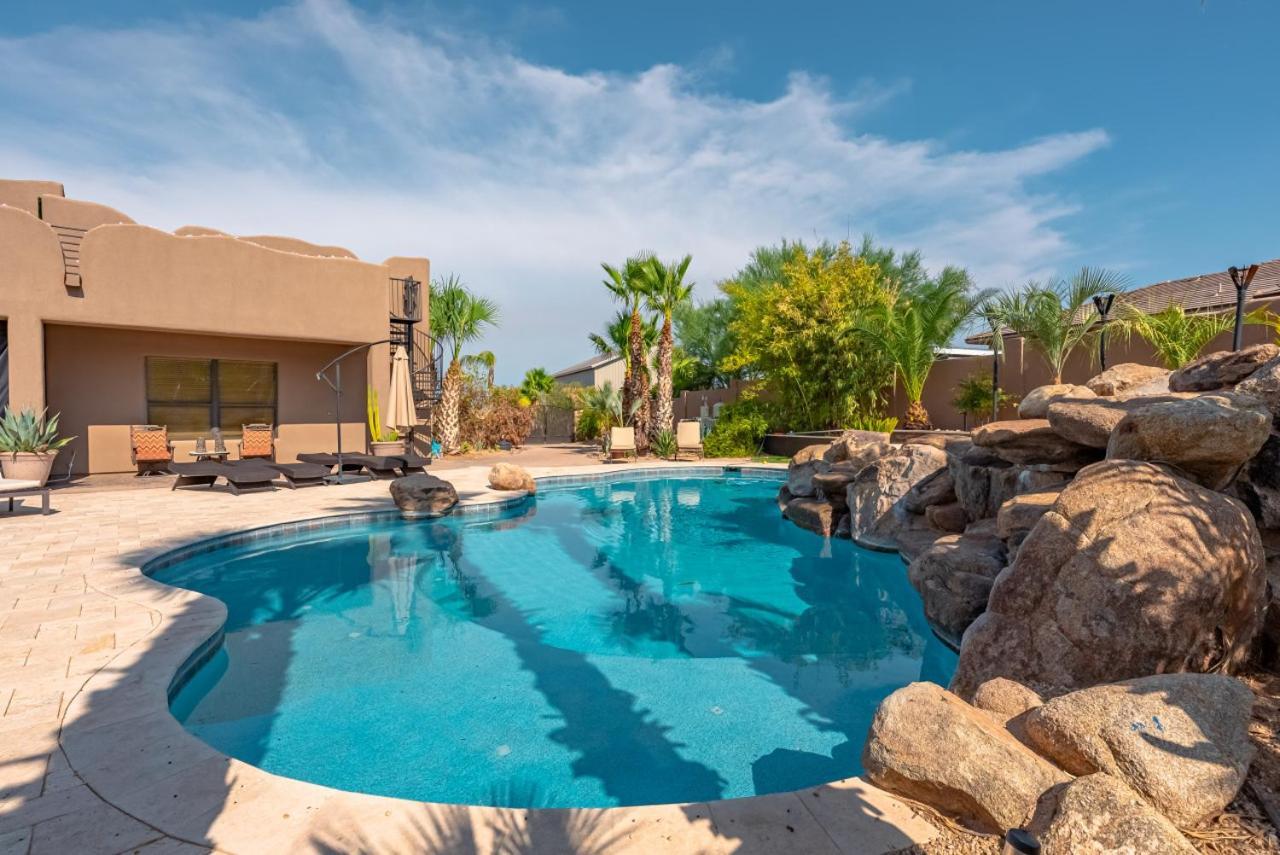 Amazing Views - Pickleball - Golf - Sleeps 25 * Scottsdale