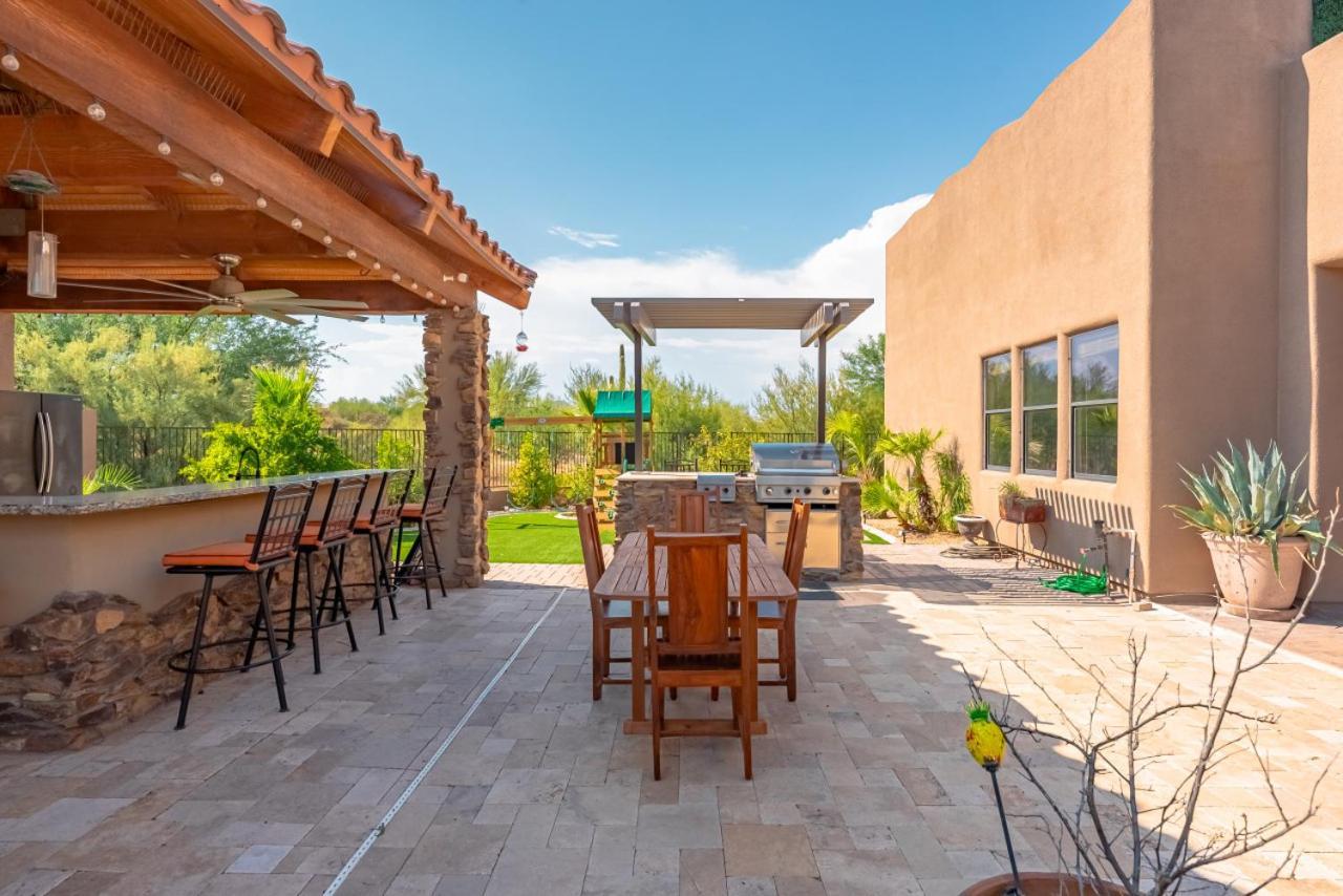 Amazing Views - Pickleball - Golf - Sleeps 25 Scottsdale