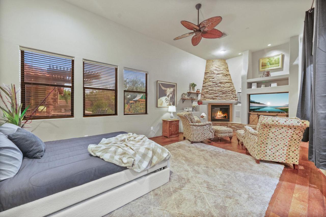 Amazing Views - Pickleball - Golf - Sleeps 25 Villa Scottsdale