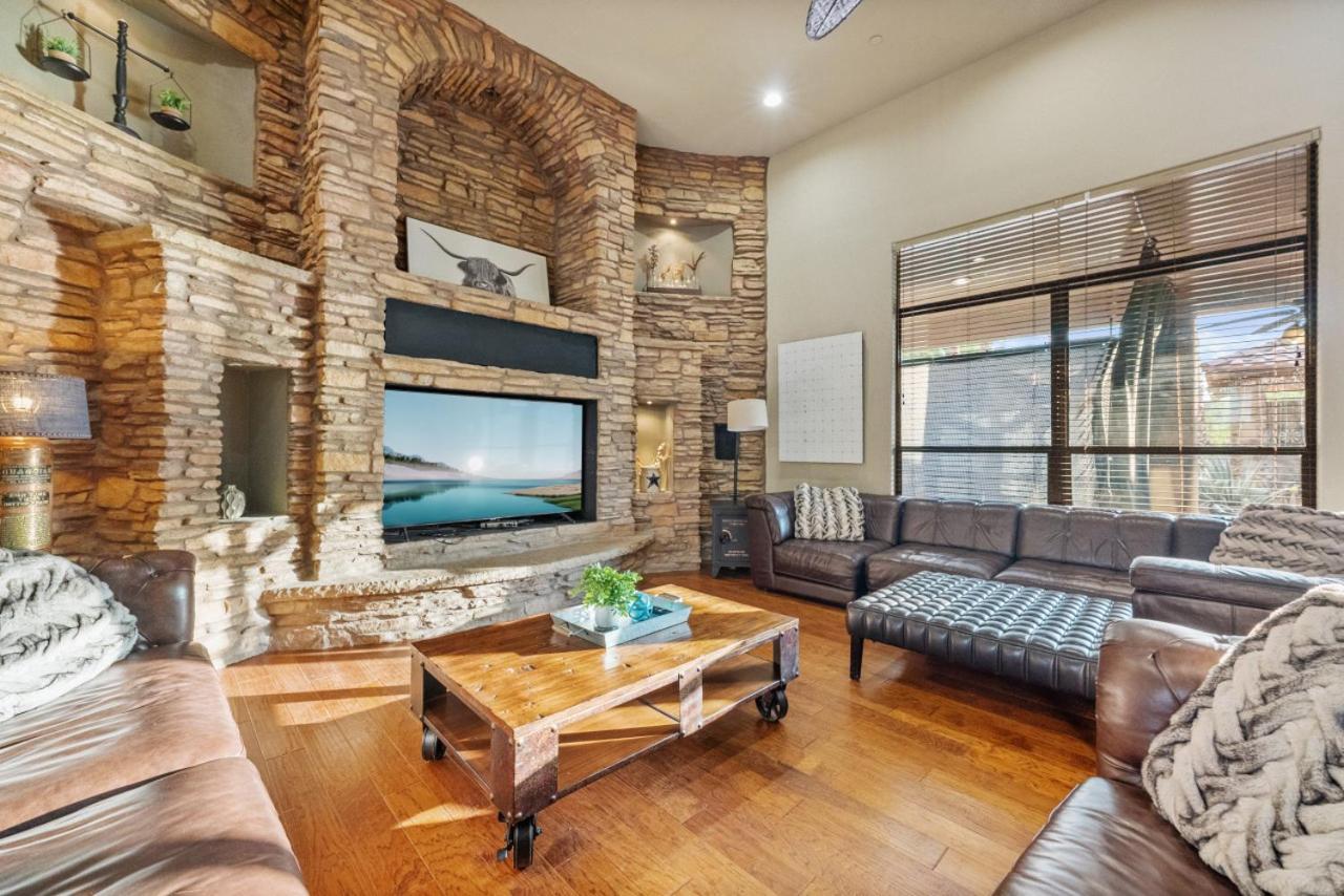 Villa Amazing Views - Pickleball - Golf - Sleeps 25