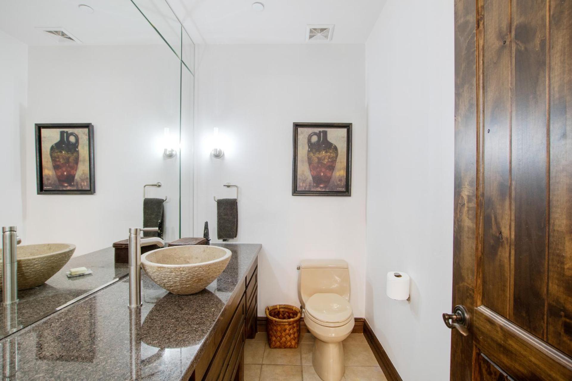 Private Pool & Hot Tub, Retreat - Large Luxury Smart