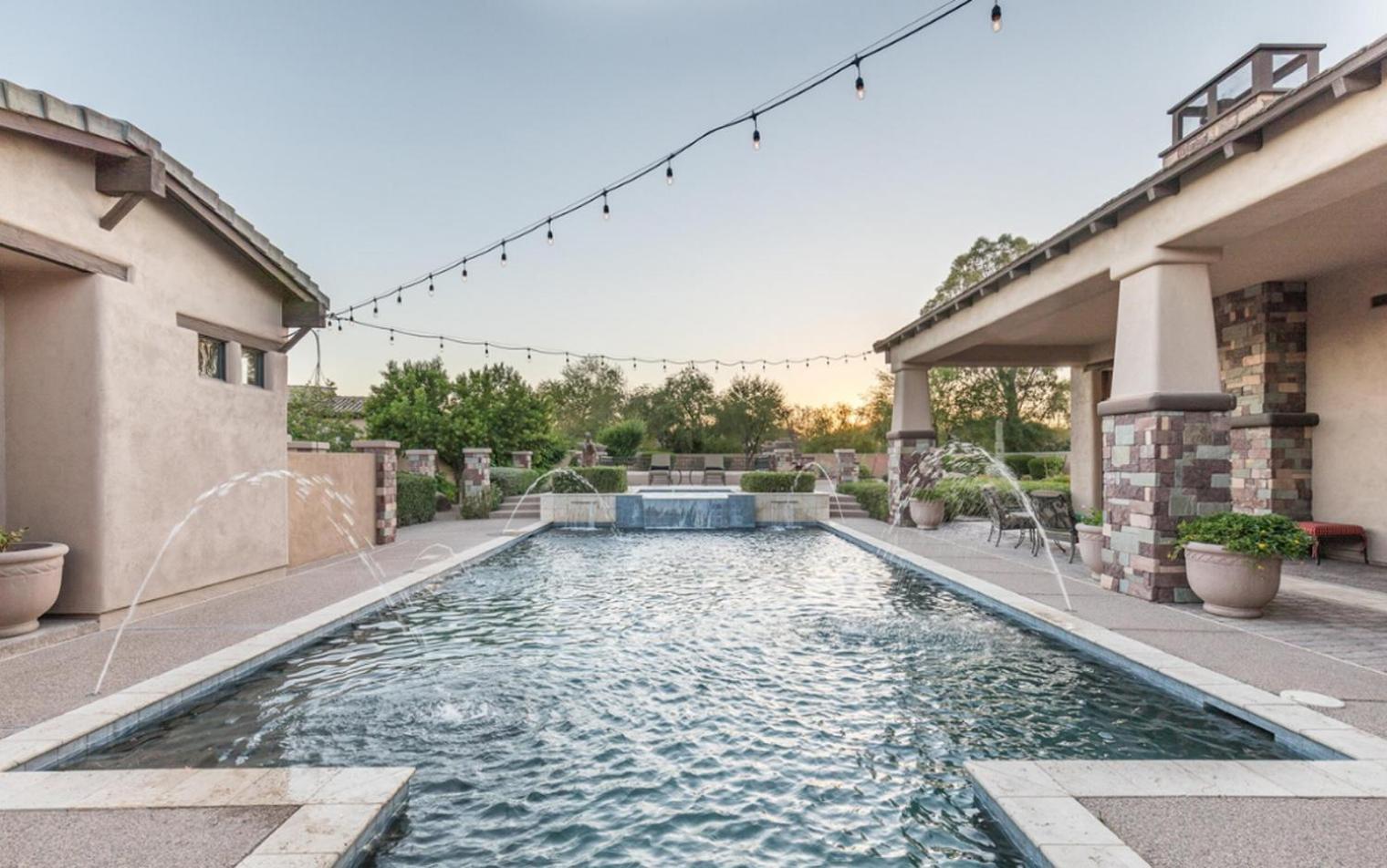 Holiday home Private Pool & Hot Tub, Retreat - Large Luxury Smart