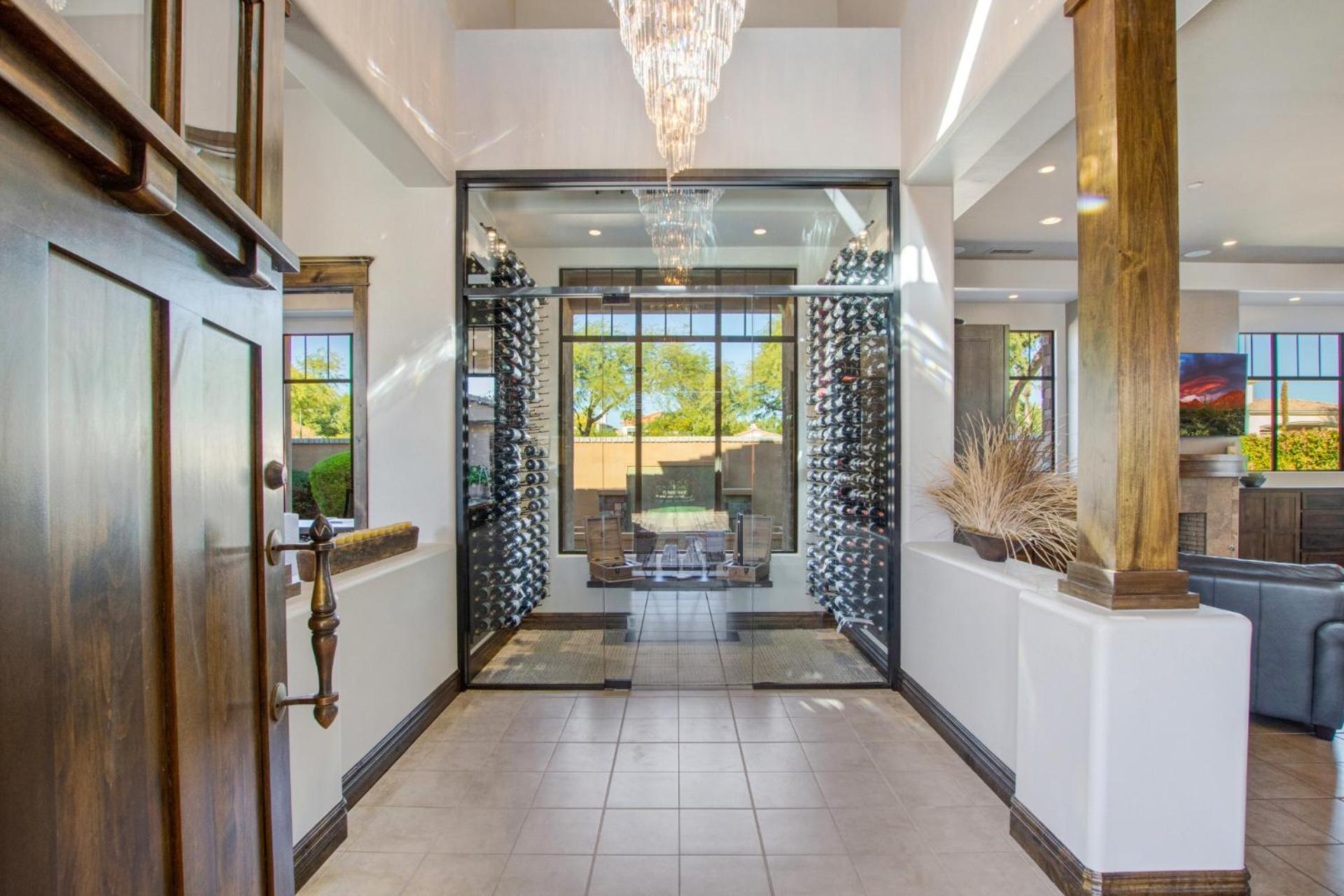 Holiday home Private Pool & Hot Tub, Retreat - Large Luxury Smart *