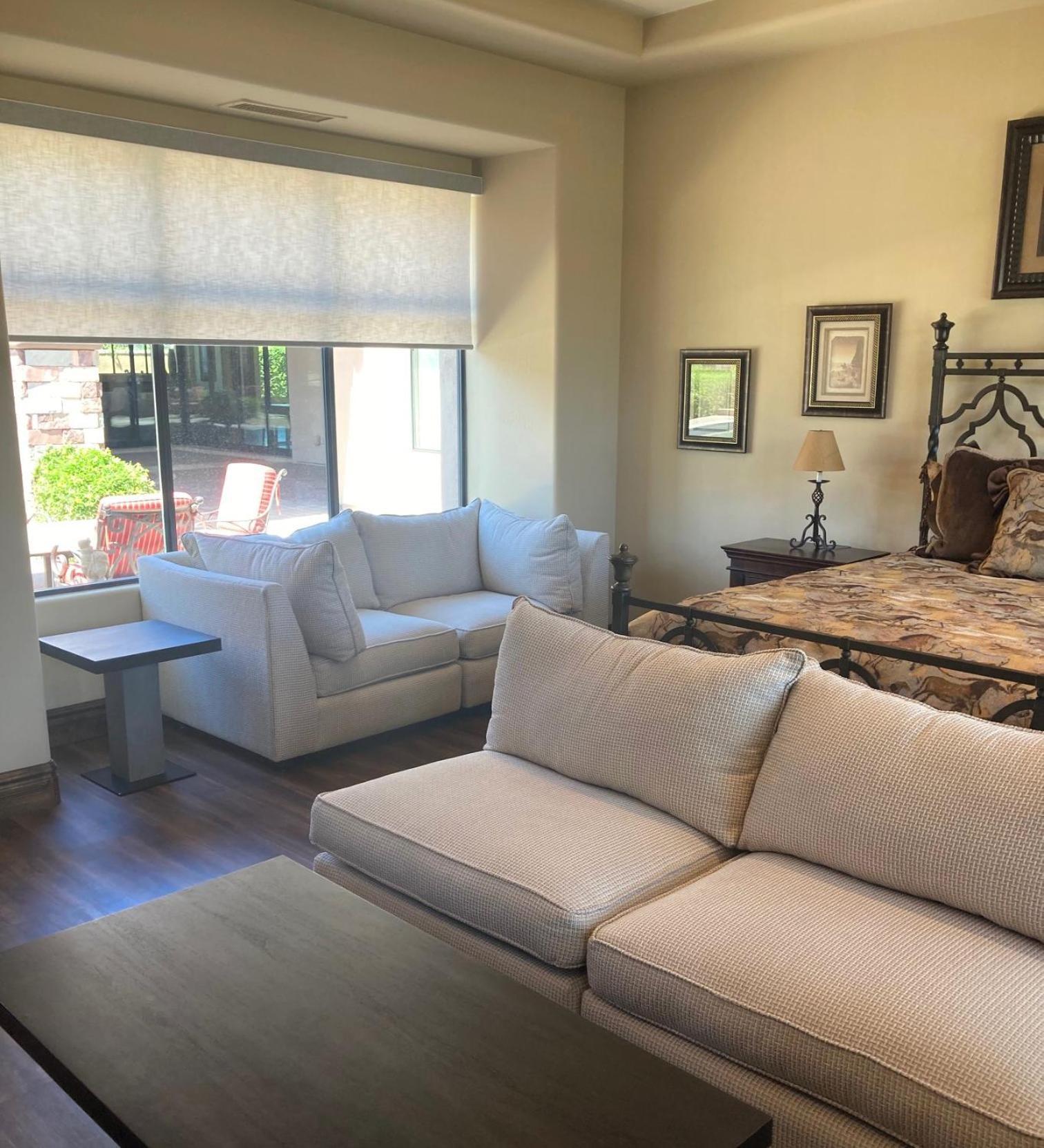 Private Pool & Hot Tub, Retreat - Large Luxury Smart *
