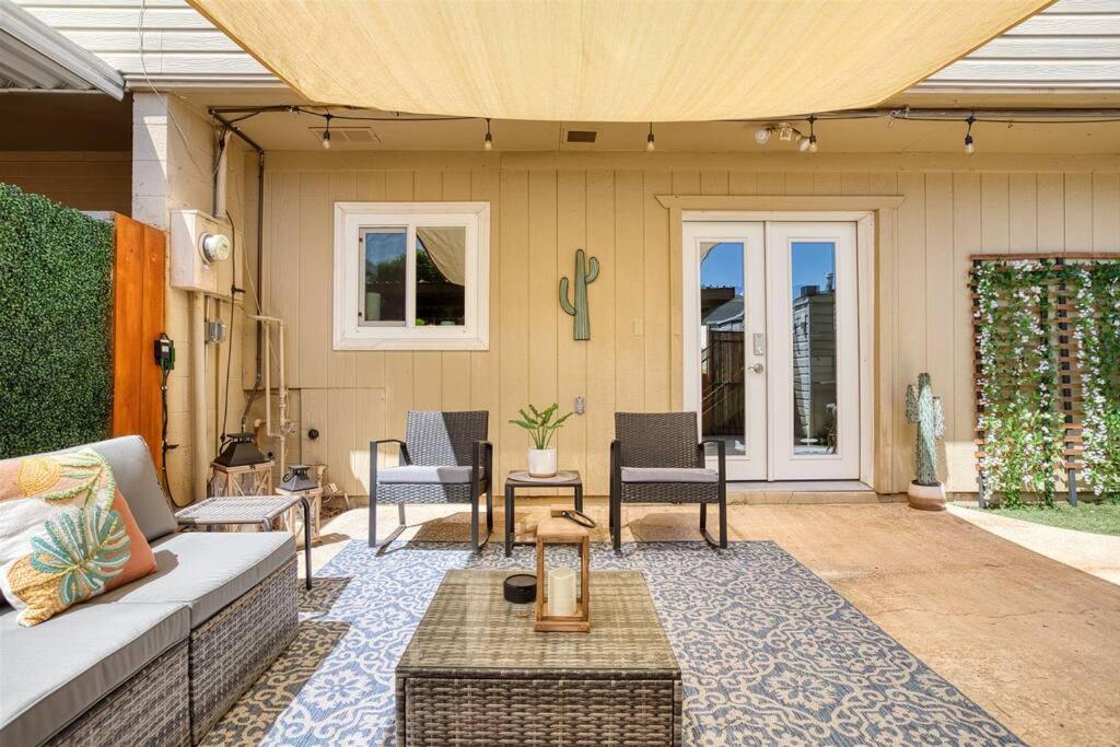 Apartment Scott Casa - Walkable To Old Town Scottsdale, Vibrant Space, Inviting Patio! Scottsdale