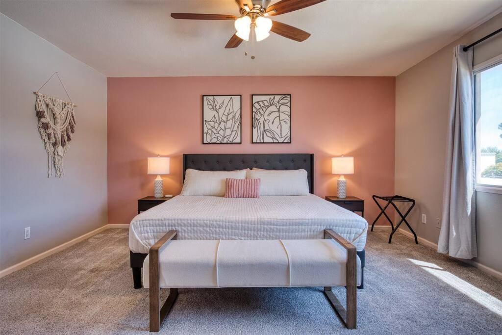 Scott Casa - Walkable To Old Town Scottsdale, Vibrant Space, Inviting Patio! Scottsdale
