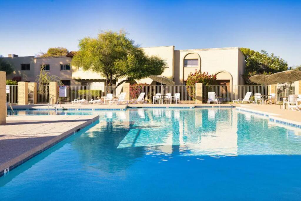 Apartment Scott Casa - Walkable To Old Town Scottsdale, Vibrant Space, Inviting Patio! Scottsdale