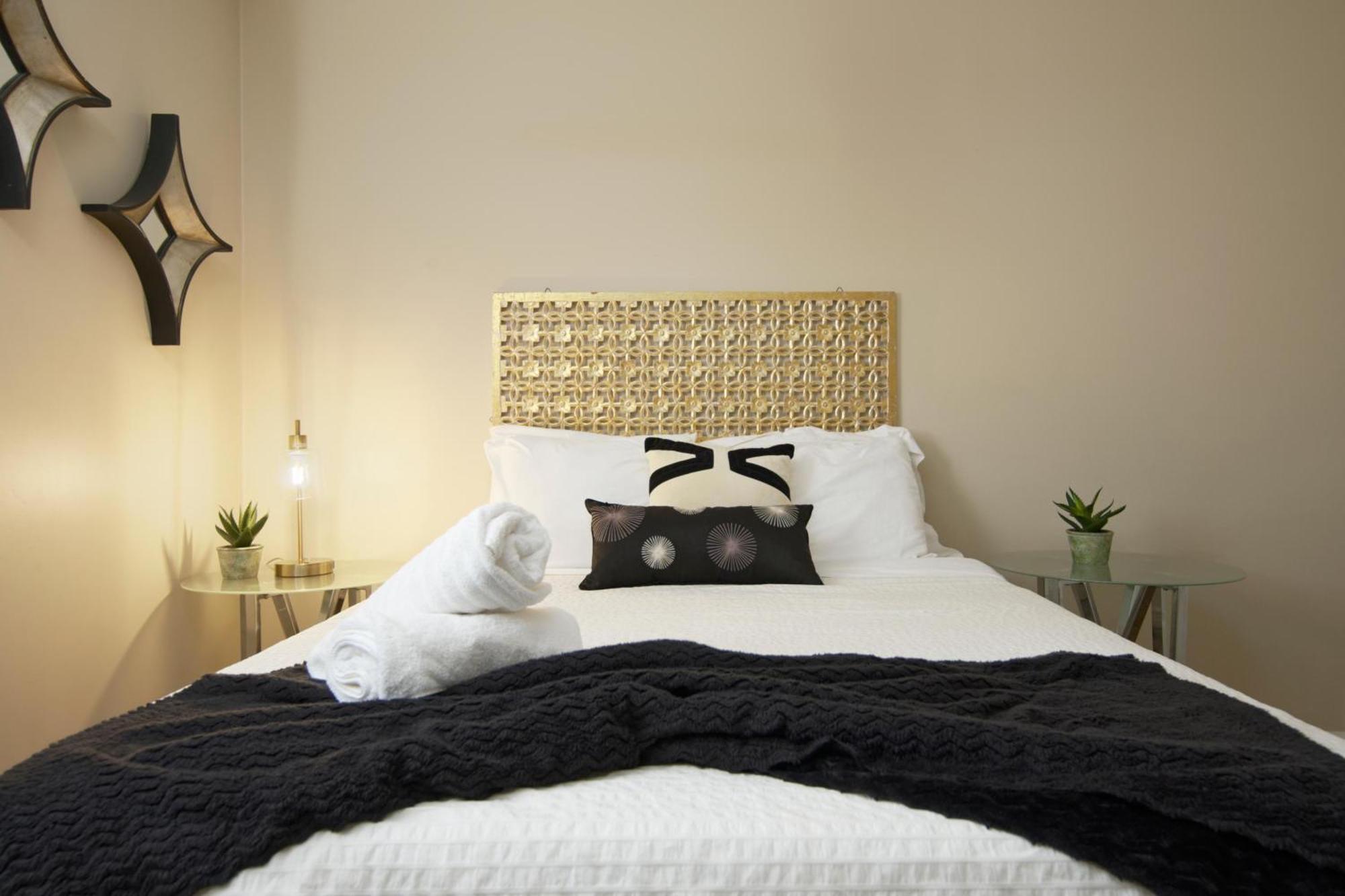 Old Town Saguaro - Private Pool, Fire Pit & Games Holiday home