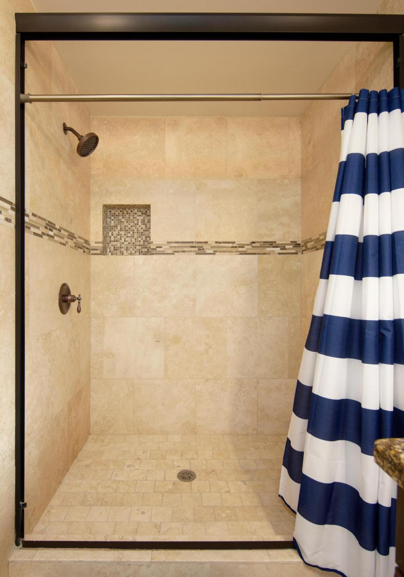Old Town Saguaro - Private Pool, Fire Pit & Games Holiday home