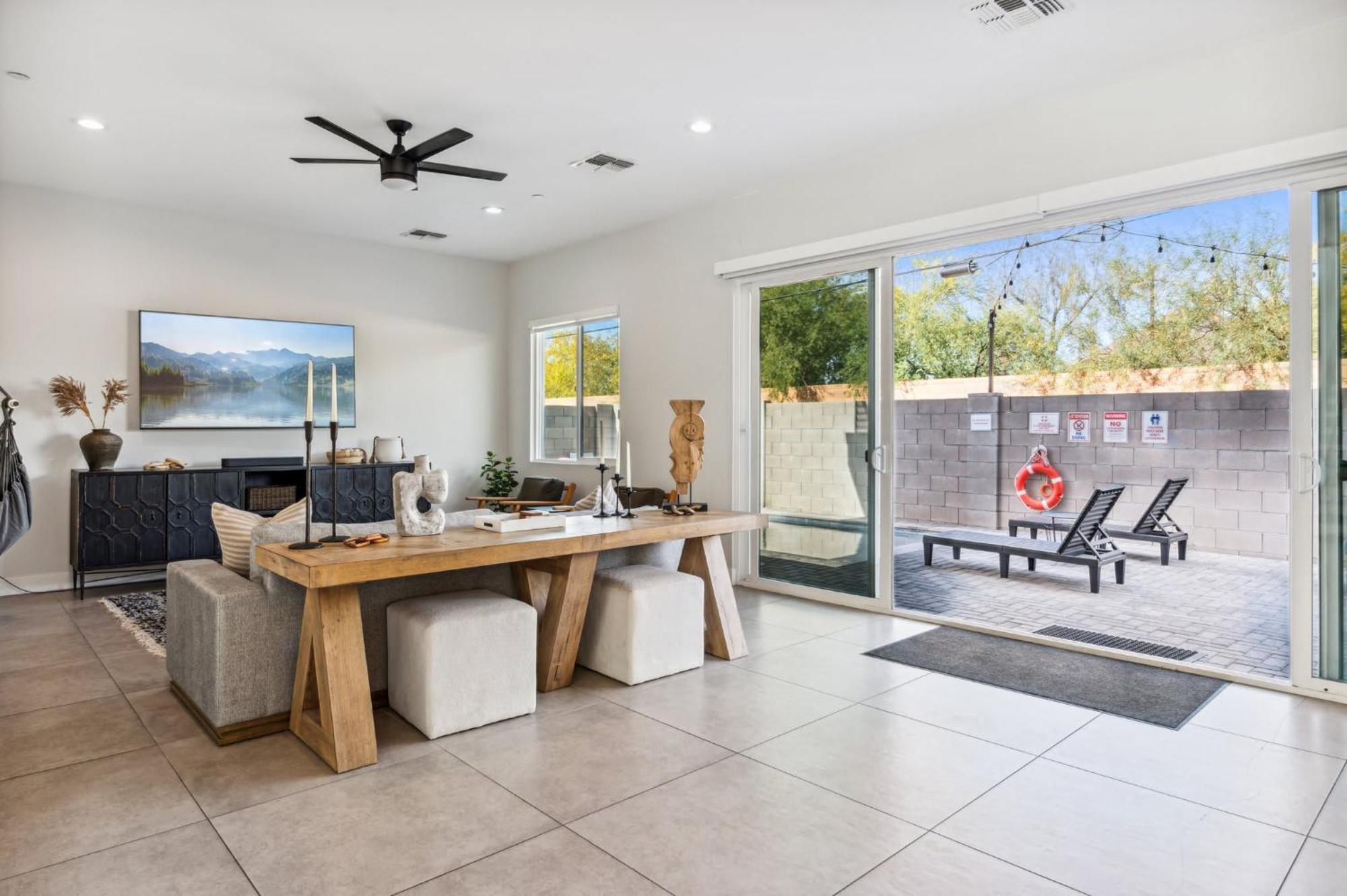 Modern Dreamland In Old Town Scottsdale