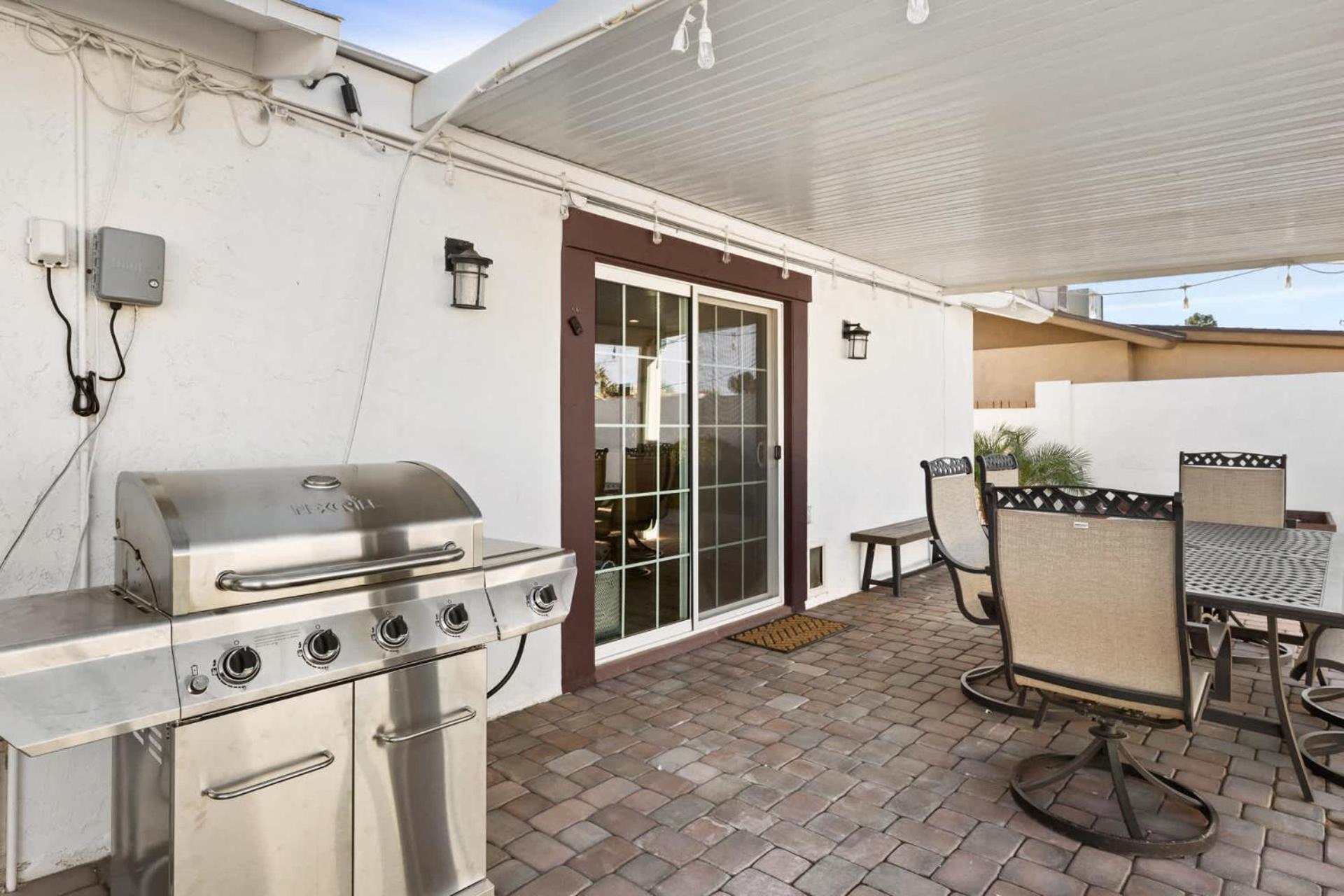 Complimentary Heated Pool Close To Oldtown3br Holiday home Scottsdale