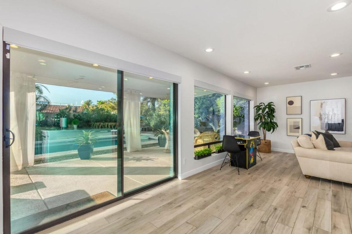 Holiday home Larkspur Family Estate With Heated Pool & Gameroom