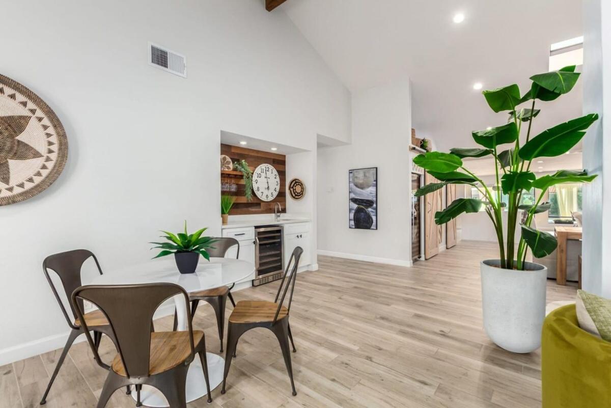 Holiday home Larkspur Family Estate With Heated Pool & Gameroom