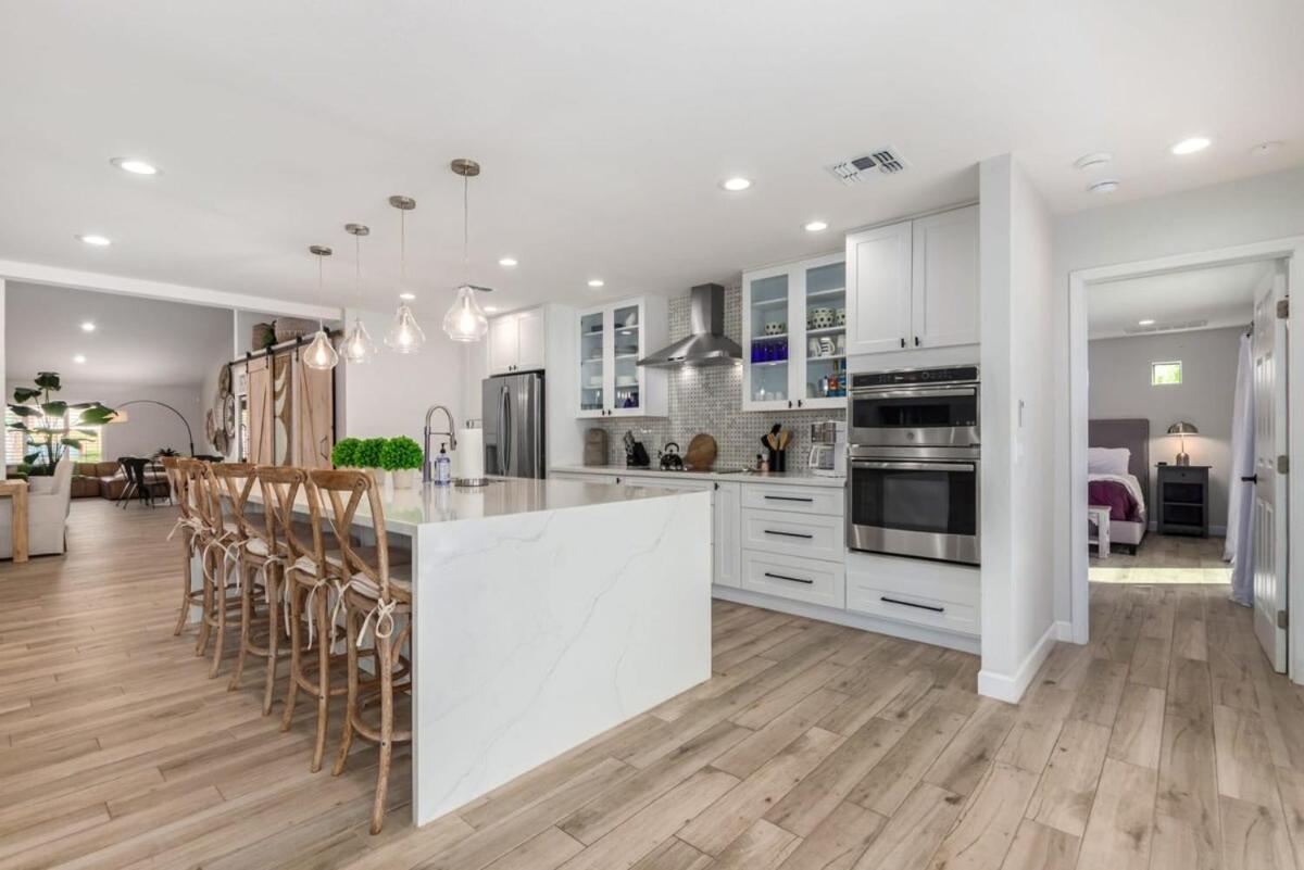Larkspur Family Estate With Heated Pool & Gameroom Holiday home