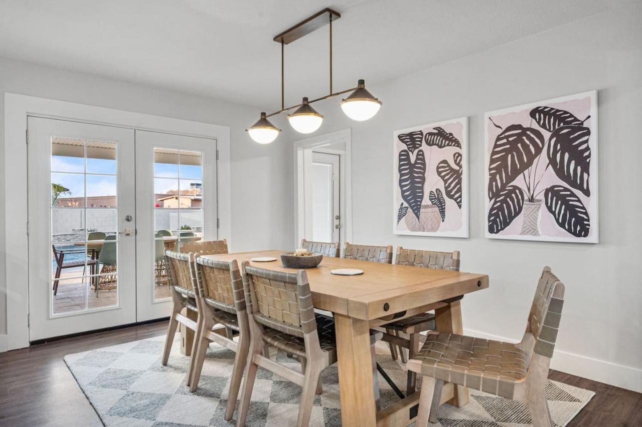 Luxurious 4br Ranch Retreat With Heated Pool And Bbq *