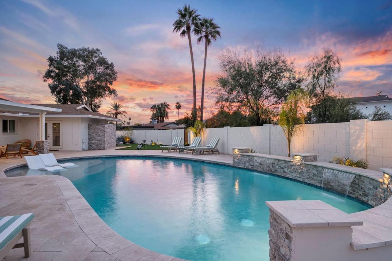 Luxurious 4br Ranch Retreat With Heated Pool And Bbq Holiday home